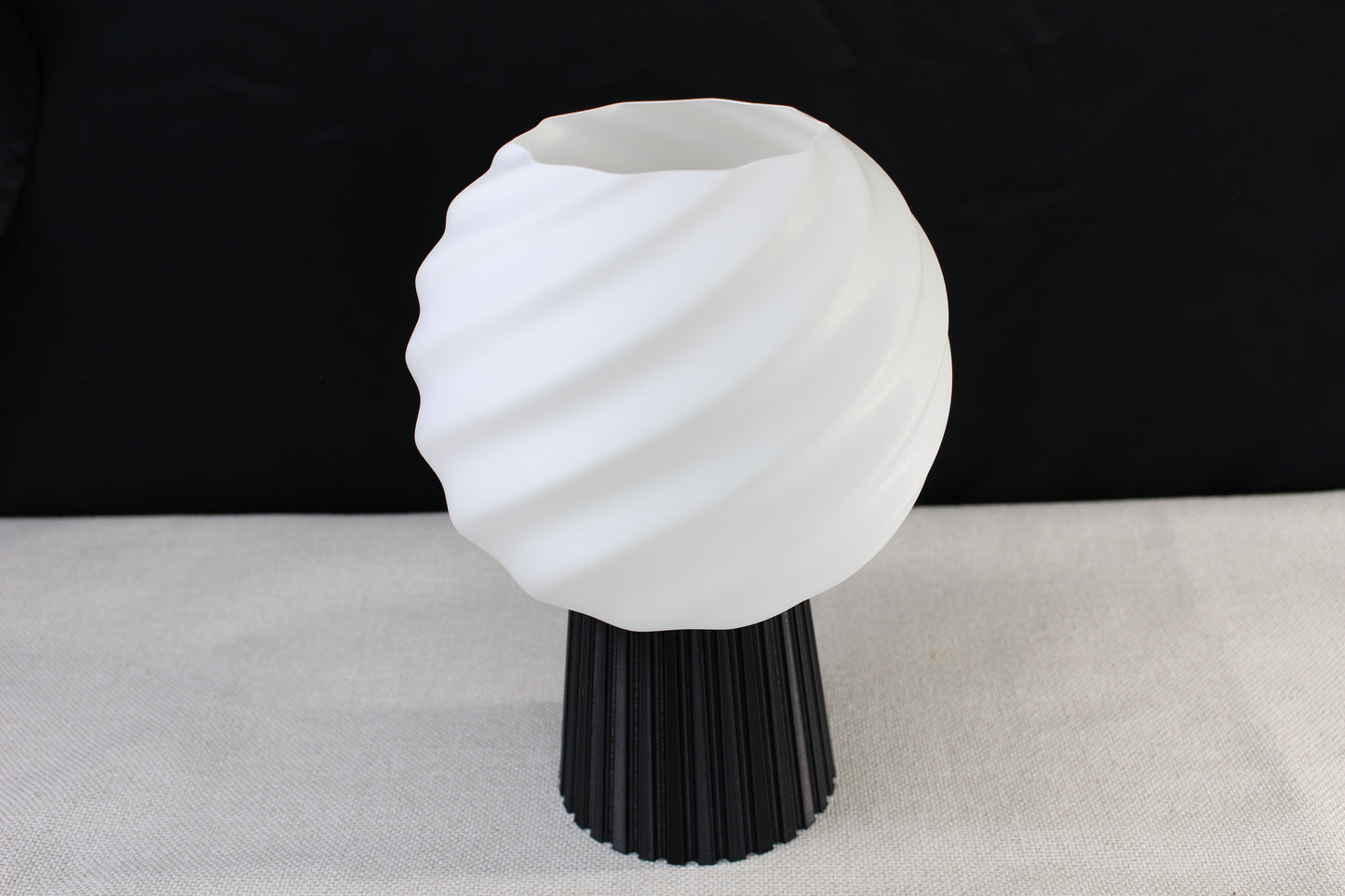 Ripples Table Lamp